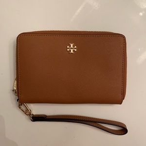 Tory Burch Robinson Smartphone Wristlet
